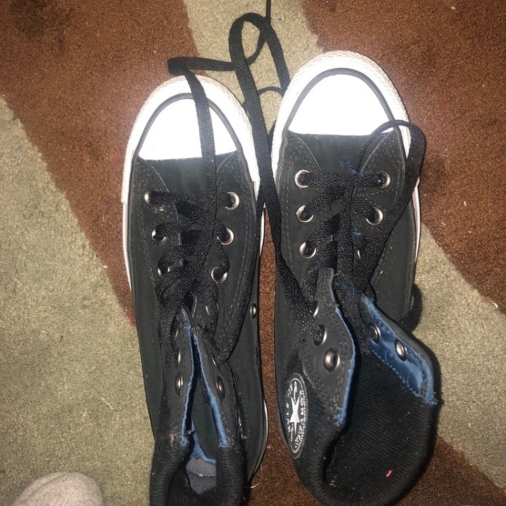 black converse